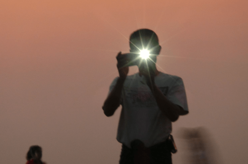 Apa Itu Flash di Kamera
