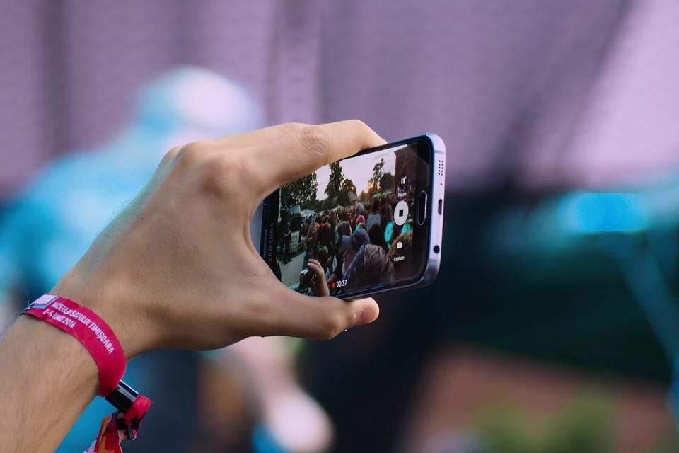 20 Aplikasi Edit Video Terbaik untuk Android dan iPhone Untuk Pemula