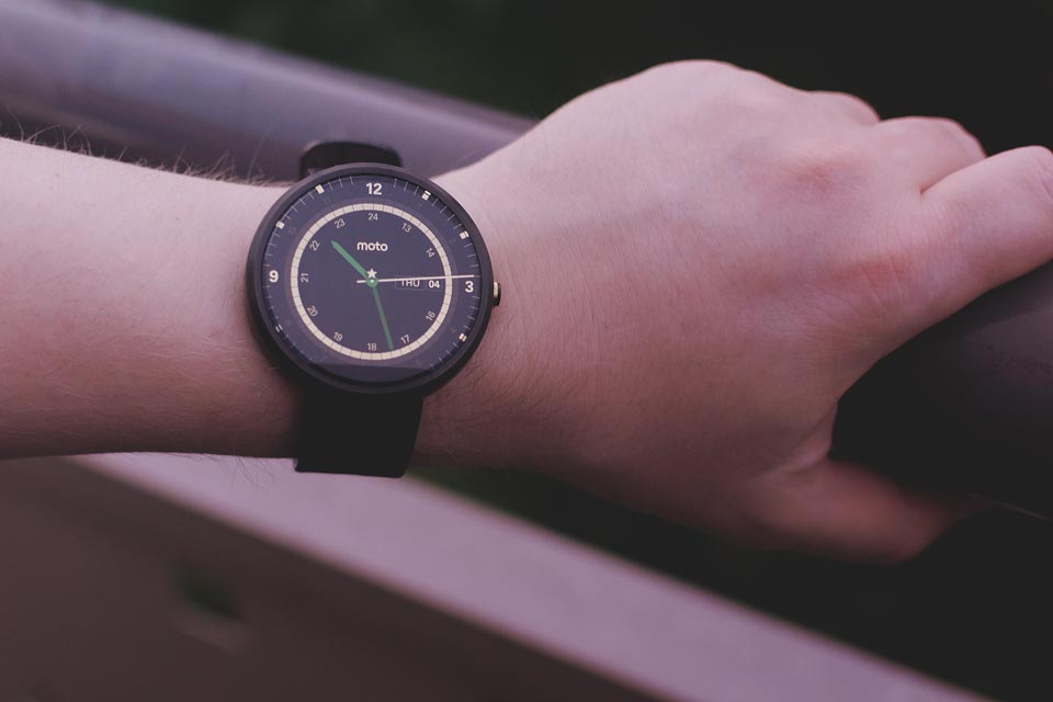 smartwatch di bawah tiga juta