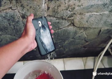 handphone anti air