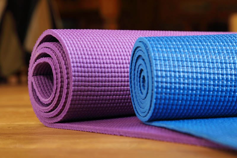 perlengkapan yoga