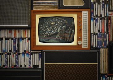 theme song serial tv populer