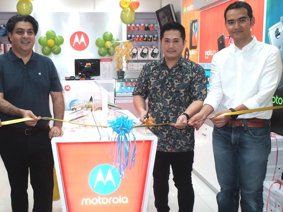 pembukaan toko resmi motorola di jakarta