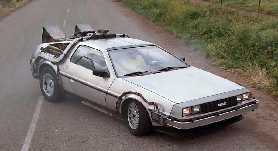 Mobil DeLorean di Back to the Future