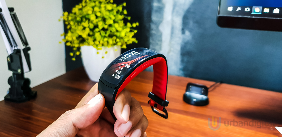 Review Samsung Gear Fit2 Pro 4 of 7