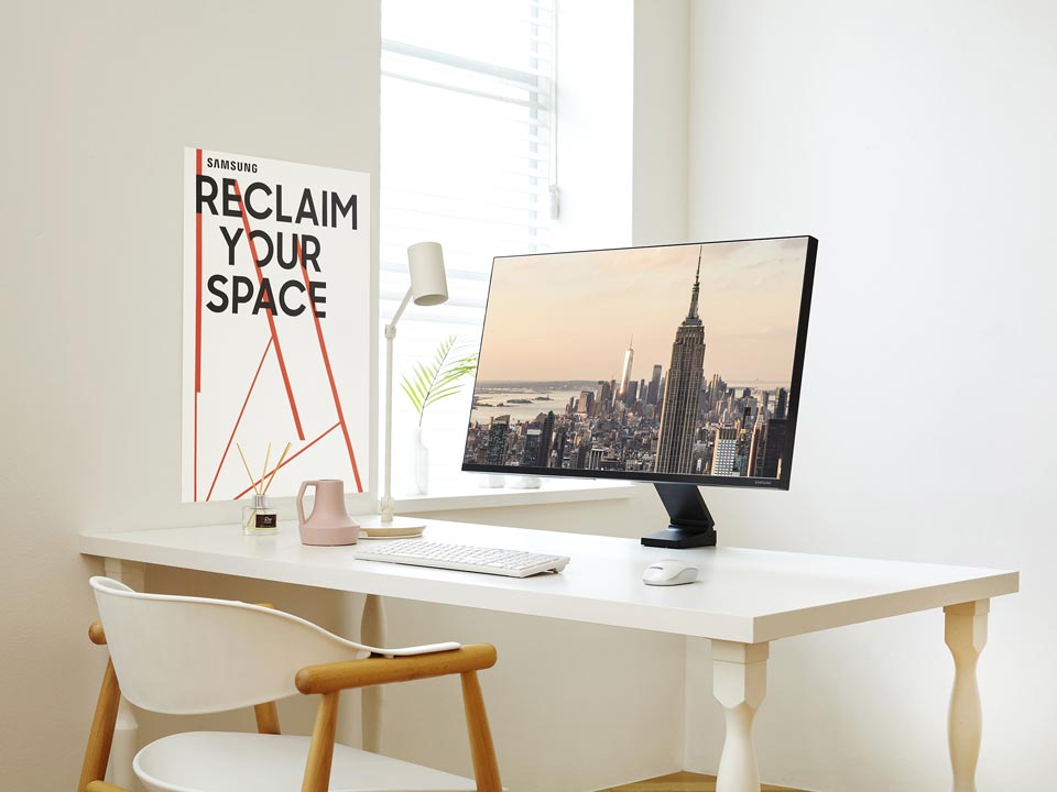 Samsung Space Monitor