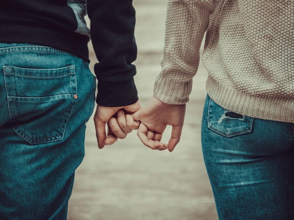 adegan romantis