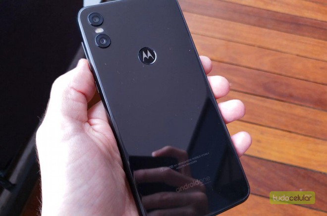 Spesifikasi Motorola One Vision Mulai Terungkap, Kameranya 48MP!