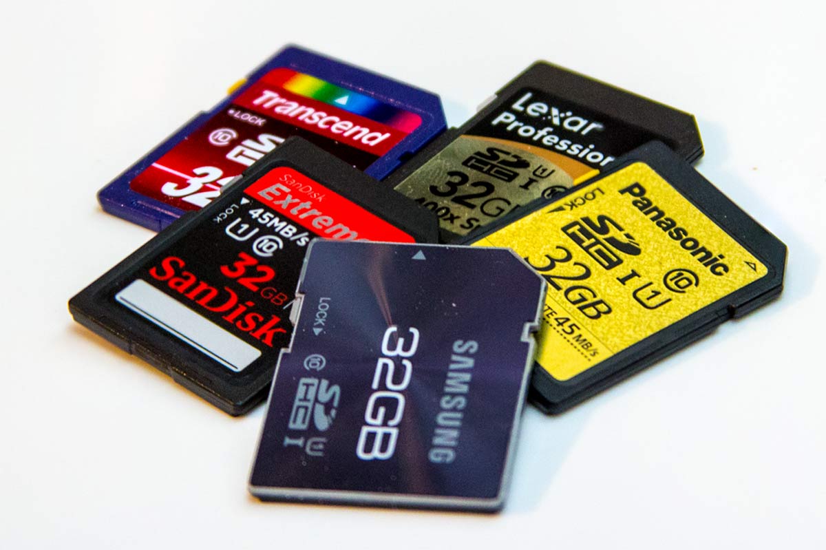 Mengenal Beberapa Jenis Memory Card Pada Kamera Digital