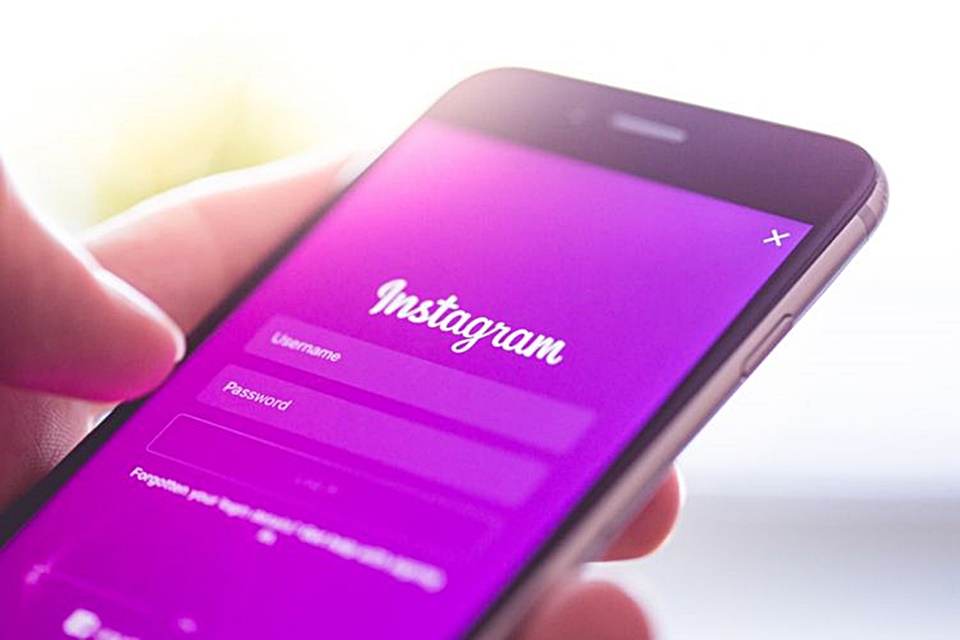 Instagram Resmi Merilis Fitur Quiz Sticker dalam Stories