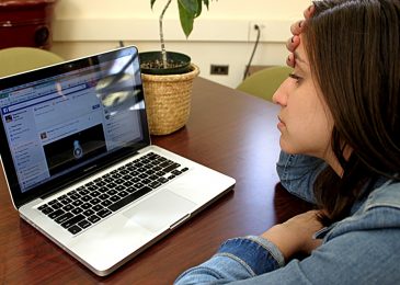 Cara Menghapus Semua Teman di Facebook dengan Google Chrome