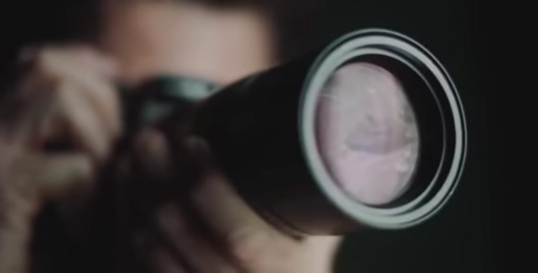 adegan fotografer tank man