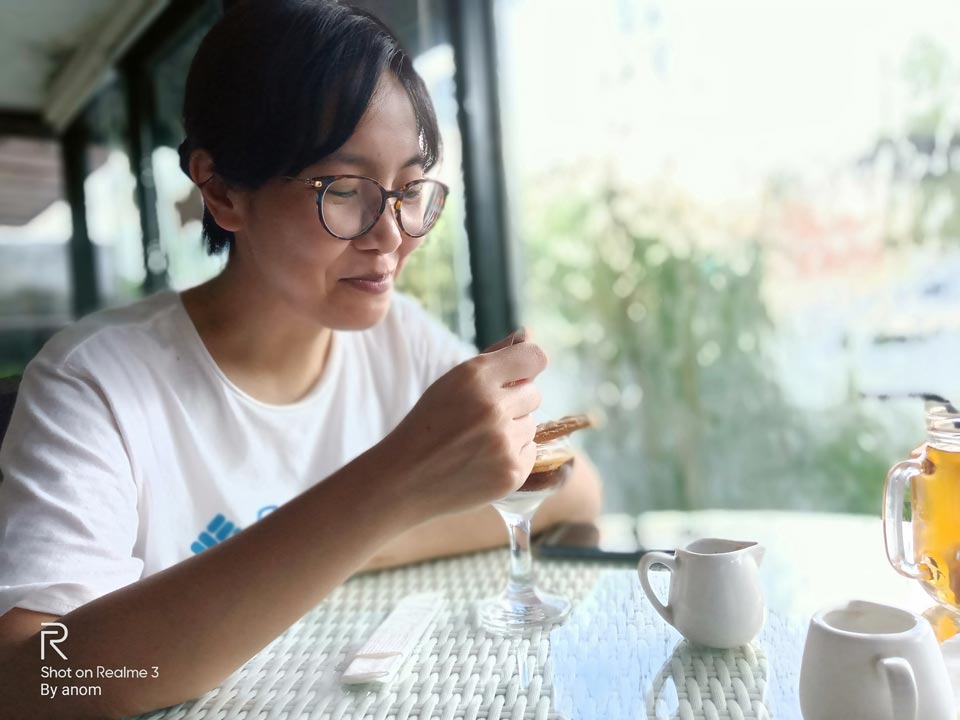 indoor siang portrait