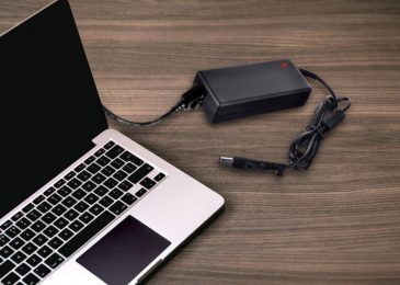Tips Mengatasi Charger Laptop yang Tidak Mau Mengisi Daya
