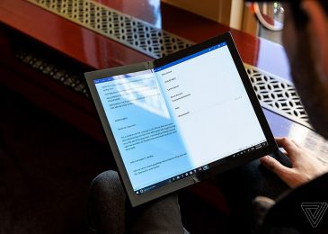 Lenovo Tengah Kembangkan PC Lipat Pertama di Dunia