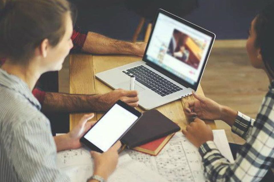 Modal Utama Sukses Bekerja di Dunia Digital
