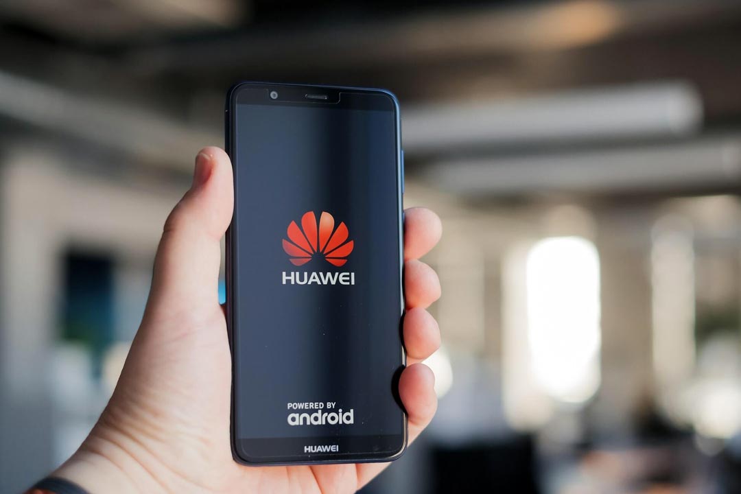 Pengguna Huawei Mendapat Jaminan Uang Kembali (Refund)