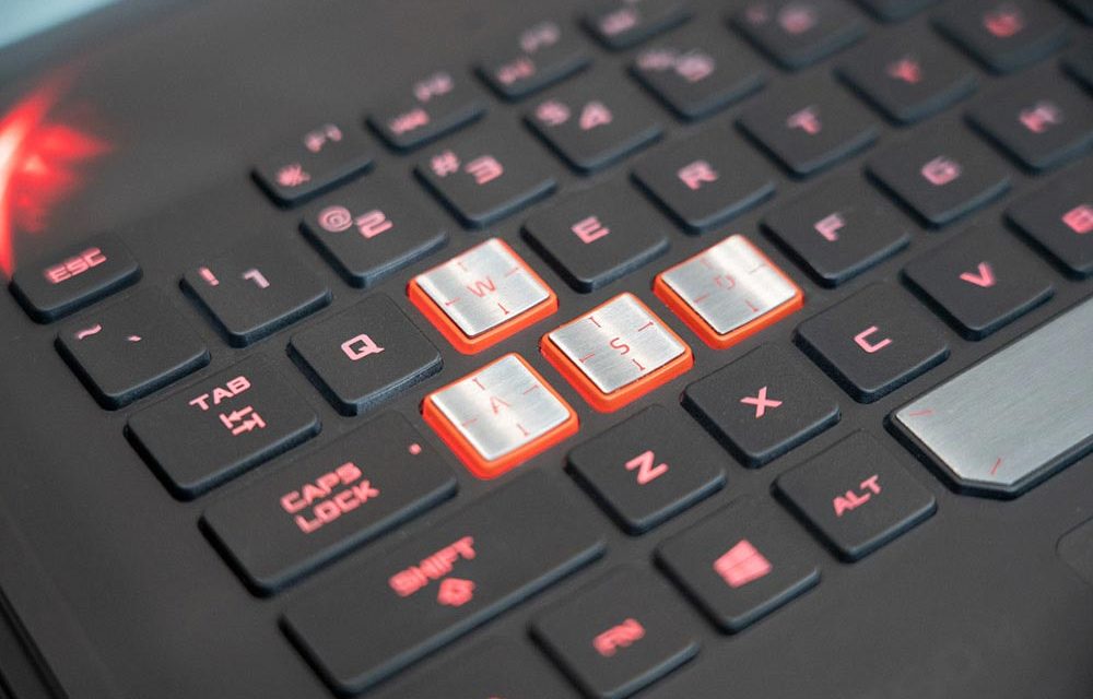 Konsep Laptop Gaming ASUS ROG Face Off