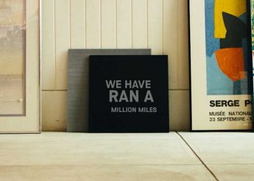 Cotodama Lyric Speaker Canvas