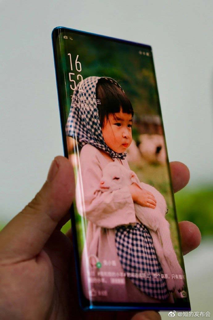 waterfall screen oppo