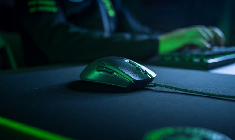 Razer Viper – Mouse Gaming Desain Ringan Performa Super Cepat