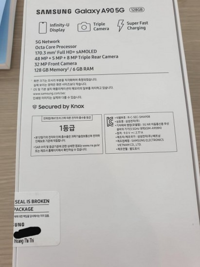 Samsung Galaxy A90 5G - Smartphone Non-Flagship Spesifikasi Tinggi