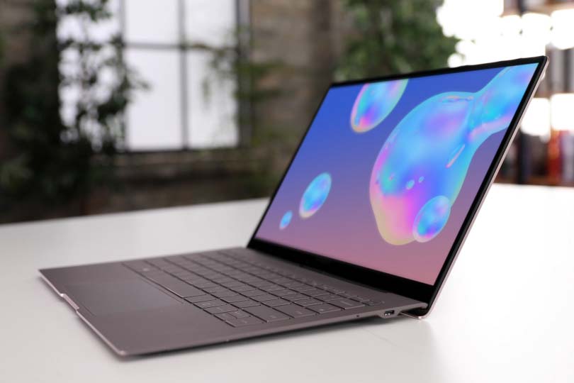 Penampilan Samsung Galaxy Book S