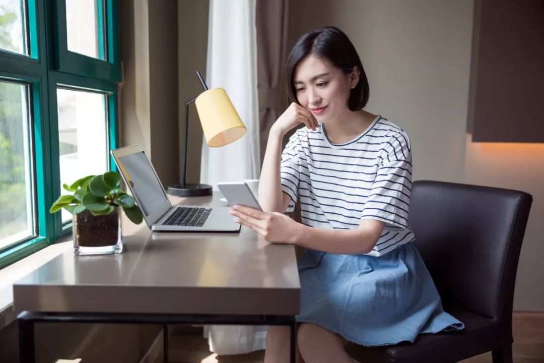 Inilah Beragam Aktivitas yang Dilakukan Cewek di Instagram