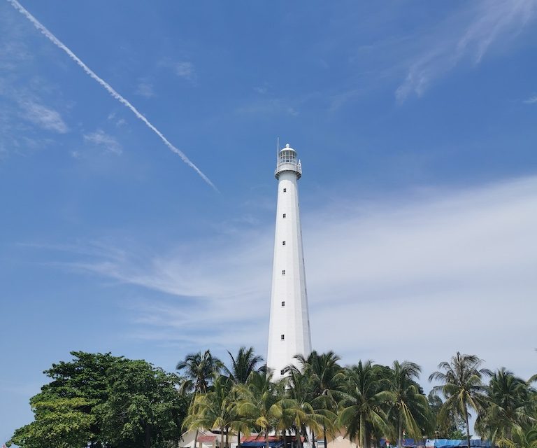Spot Foto Tanjung Kelayang yang Instagramable