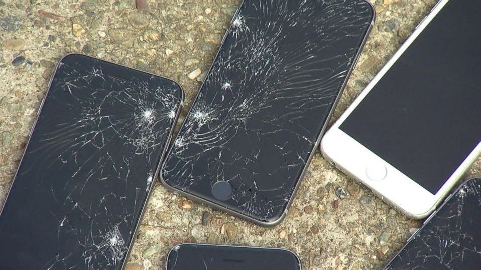 Cara Mudah untuk Memperbaiki Layar Smartphone yang Retak