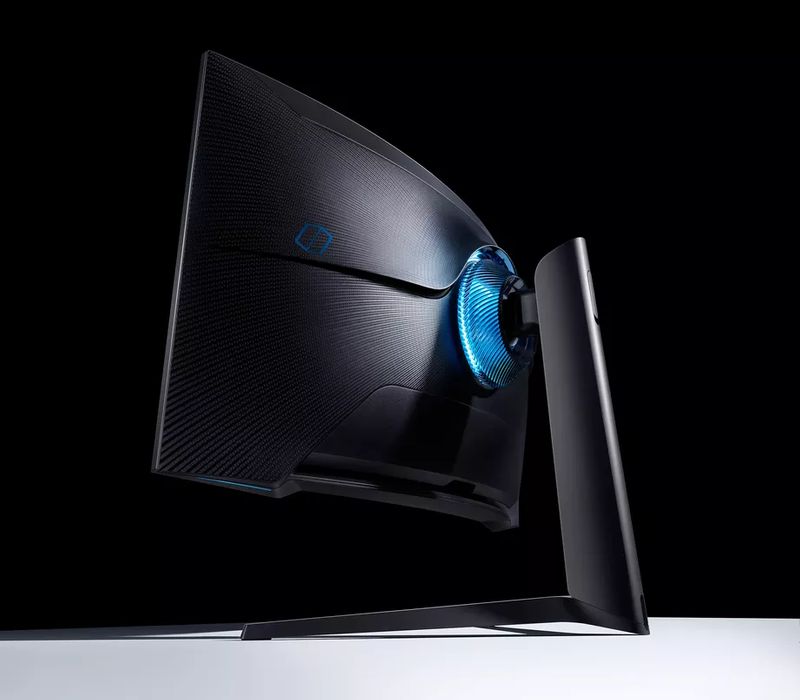 Samsung Umumkan 2 Monitor Gaming Terbaru dengan Layar Melengkung