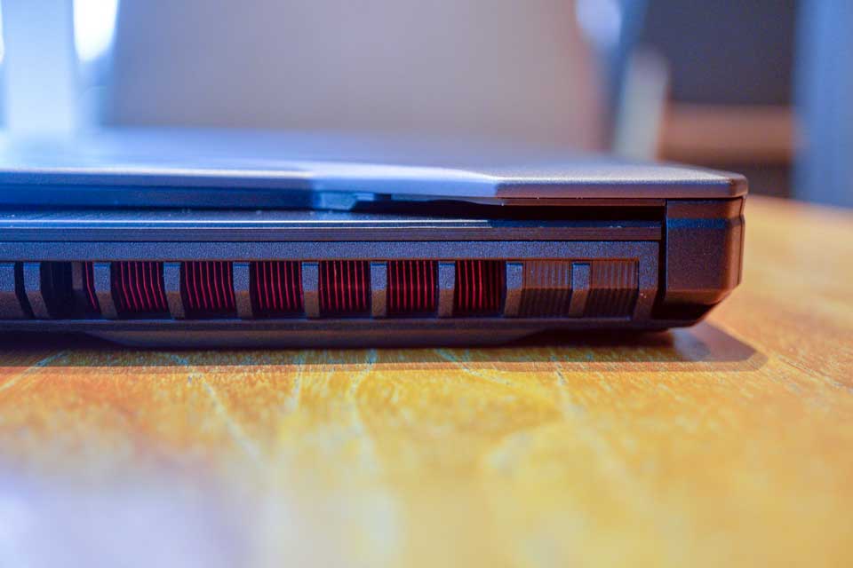 Fitur Menarik Laptop Gaming ASUS TUF Gaming FX505DY