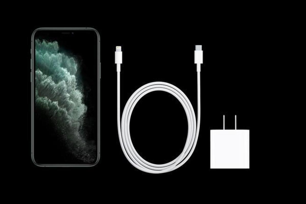 iPhone dengan USB-C Mungkin Akan Benar-benar Ada