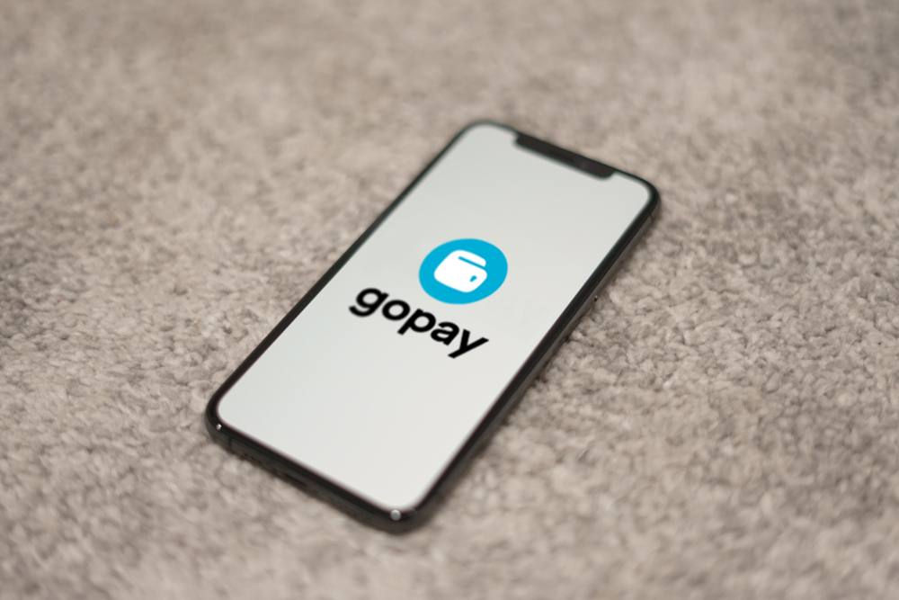 Sangat Mudah! Begini Cara Bayar Uang SPP Pakai Gopay