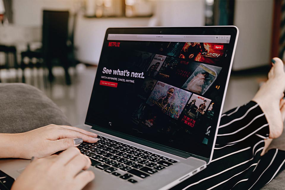 streaming netflix di rumah