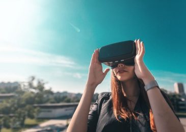 Rekomendasi Travel Virtual Buat Kalian yang Bosan Di Rumah Aja