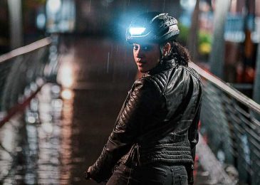 Lumos Ultra: Helm Sepeda Canggih dan Keren