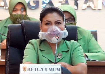 Inilah Masker Canggih Milik Istri KSAD Yang Berharga Puluhan Juta