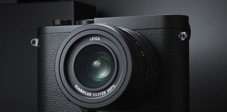 Leica Q2 Monochrom Teaser LoRes sRGB.0