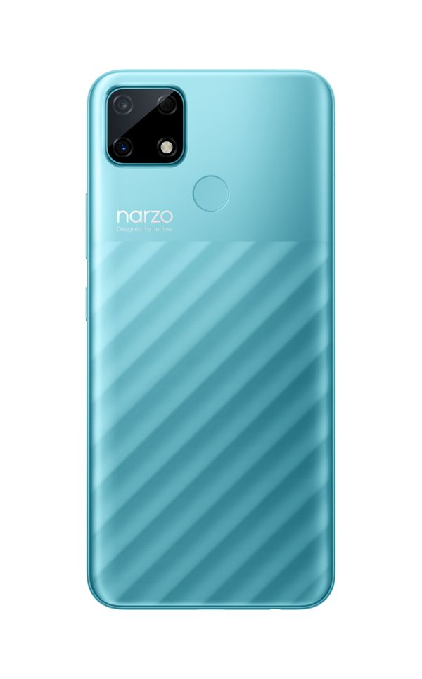 realme narzo 30a punya desain belakang garis diagonal