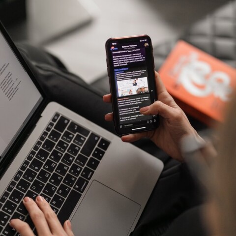 cara mengetik tanda pangkat di iphone