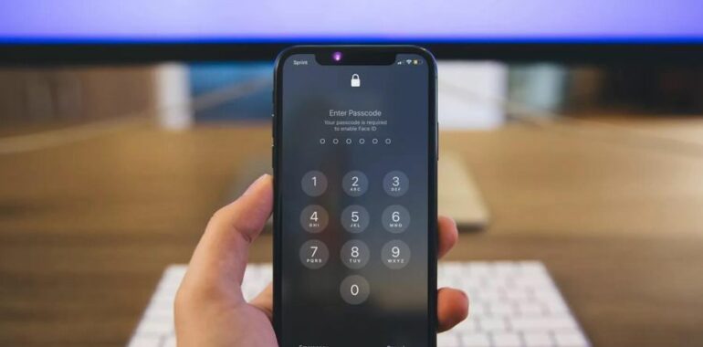 Inilah 3 Cara Buka Kunci iPhone Tanpa Password dan FaceID - Urbandigital