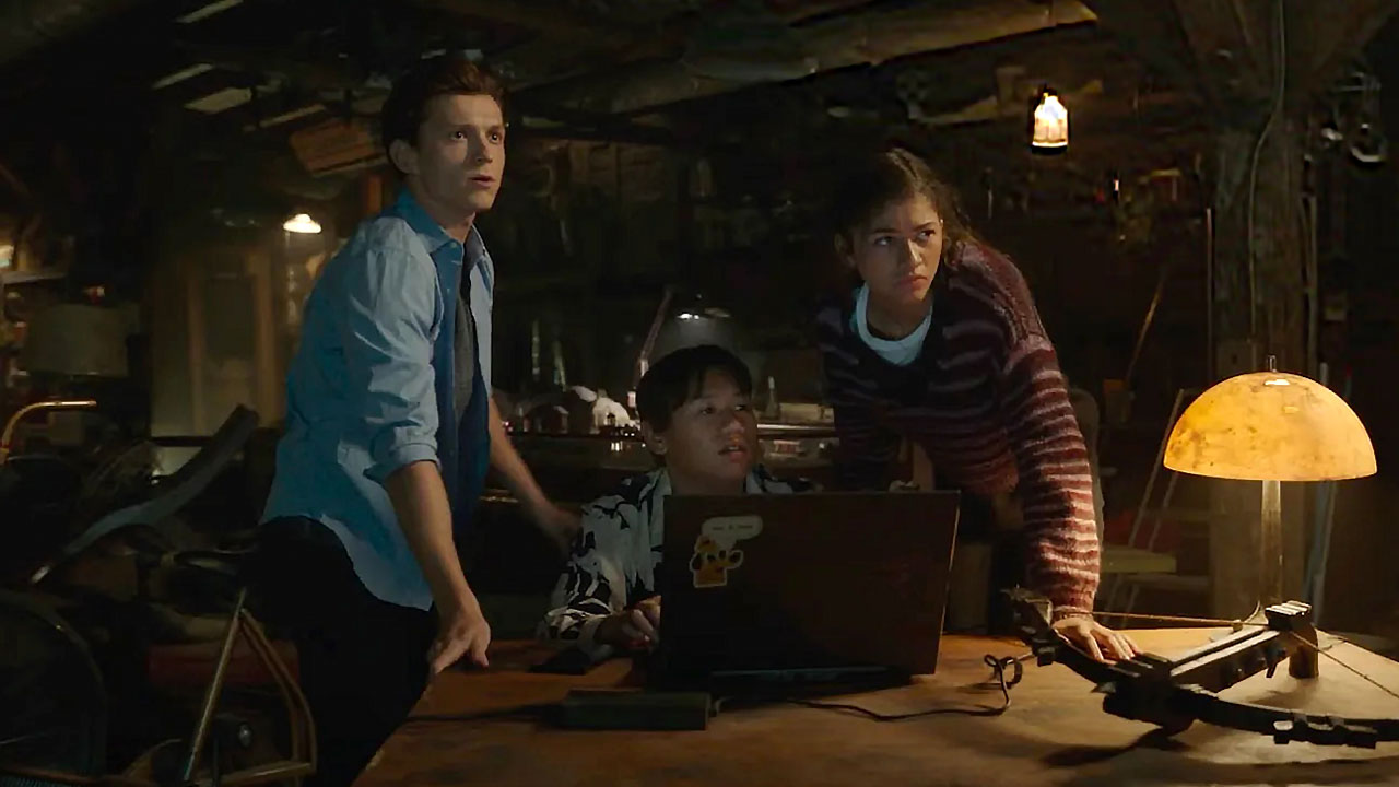 laptop spiderman no way home