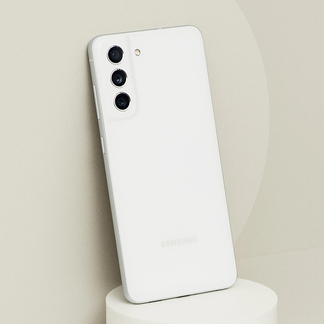 Galaxy S21 FE 5G white