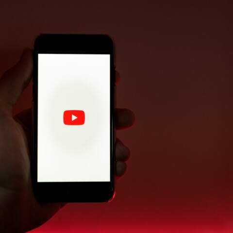 Alasan komentar youtube tidak muncul