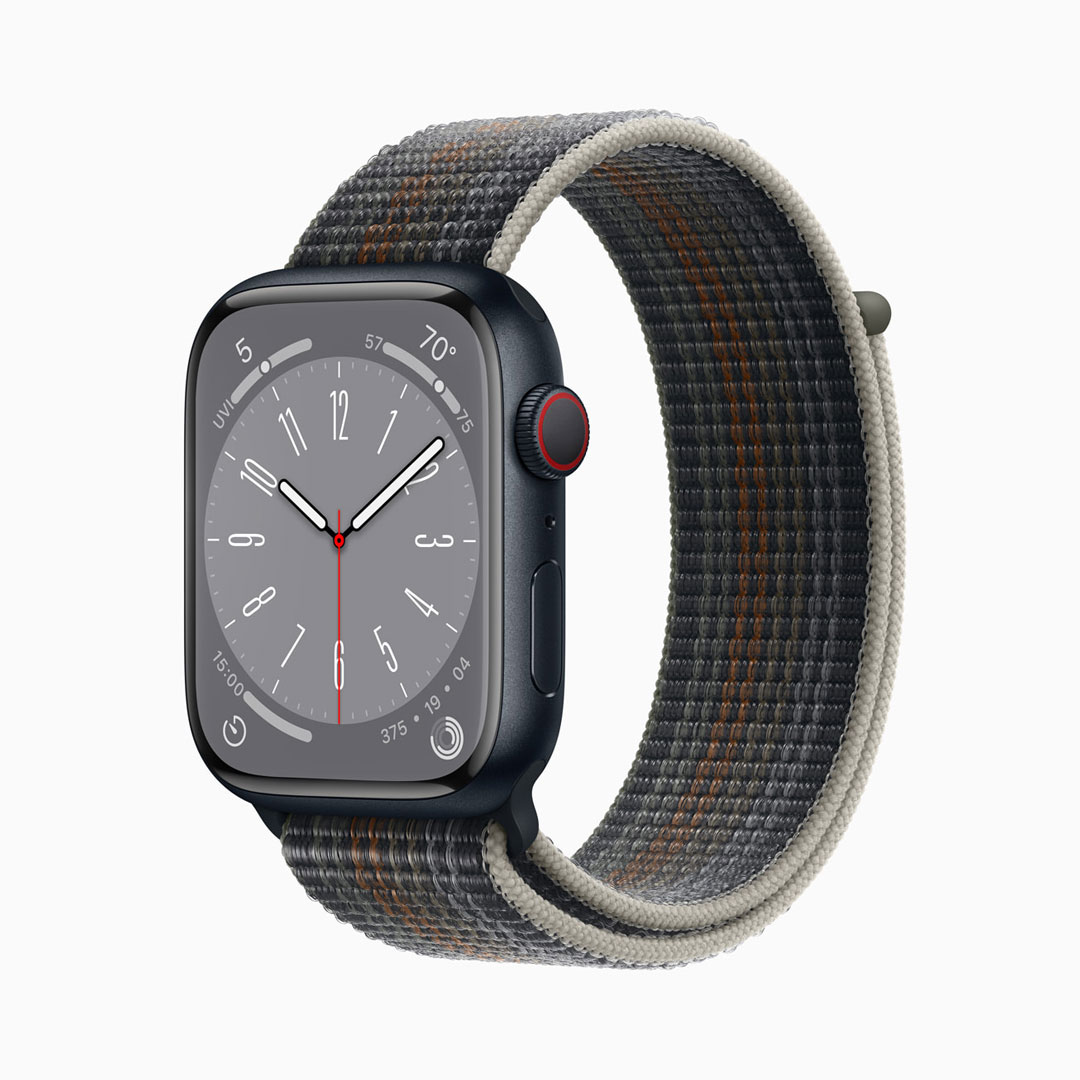 Apple Watch S8 aluminium midnight