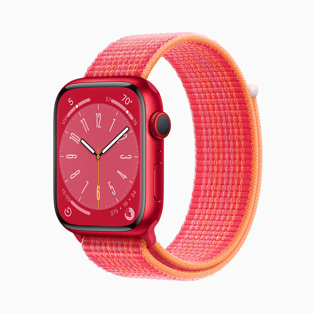 Apple Watch S8 aluminium product red