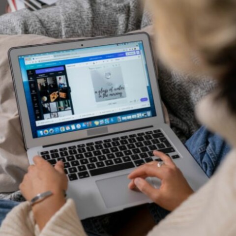 Cara Download Canva di Laptop