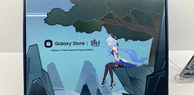 Samsung Galaxy Z Fold 4 Genshin Impact