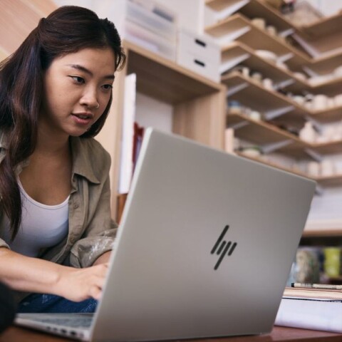 rekomendasi laptop gaming HP terbaik